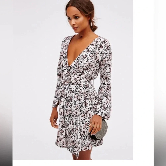 Free People Anaise Wrap Dress size XS - Picture 1 of 6